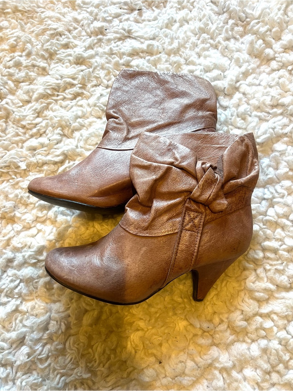 Vintage Steve Madden Slouch Ankle Boots with Knot Detail - Brown
